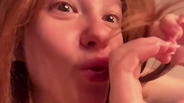 Lana_VeeE webcam