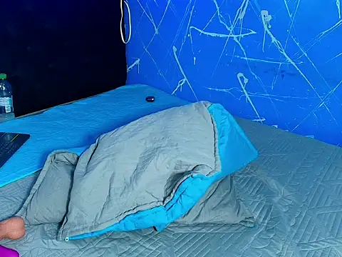 Lexter_Blue webcam