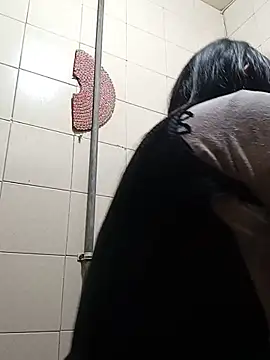 kelly_squirting webcam