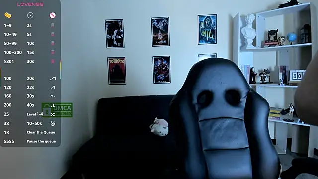 Ravenelle_ webcam