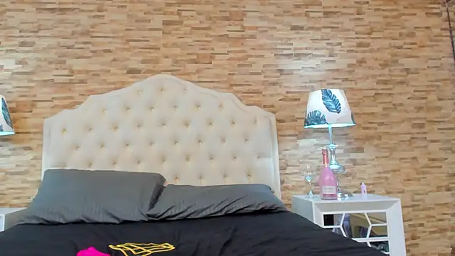 SofiiaJhonson webcam