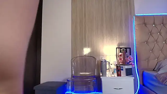 maddyluxe (F teen) - Orgasm