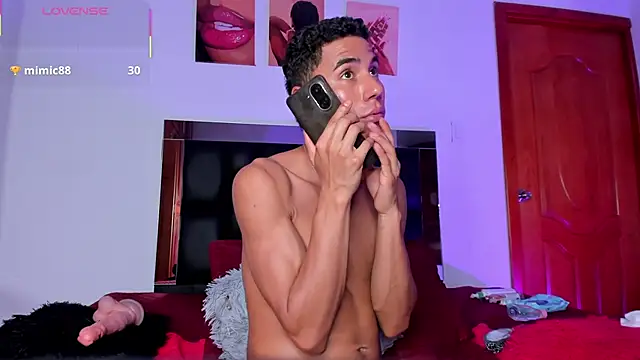 ThiagoSexy005 webcam