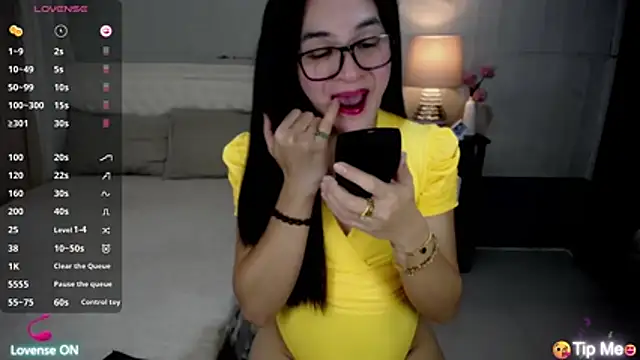 AsianSweetHeartxX webcam