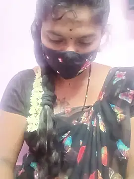CuteDevilAnu webcam