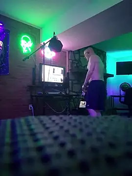 chronic_vibez webcam