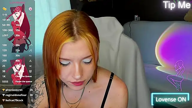 MeganNewCat webcam