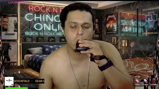 chino_roz webcam