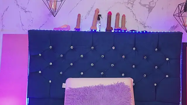 Dakotaa_Johnson webcam