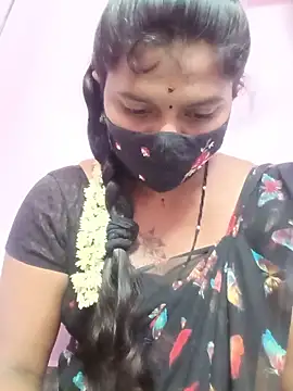 CuteDevilAnu live cam on StripChat