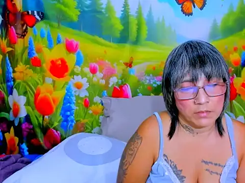 indianroxy - Indianroxy's free webcam - UK Sex Cams