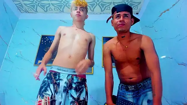 Spicy_guys webcam