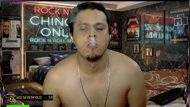 chino_roz webcam