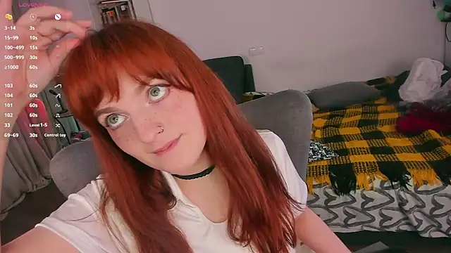 Alice_CutePerv webcam