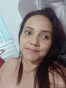 Amanda39 live cam on StripChat