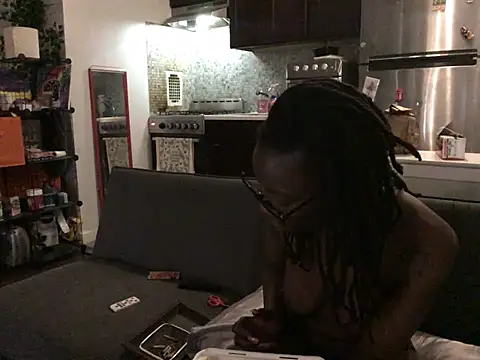 littyleesh1 webcam