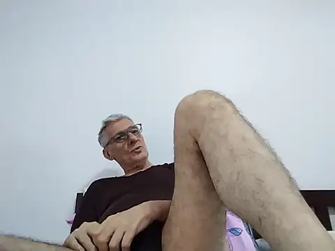 BIGUNCUTHARDCOCK webcam
