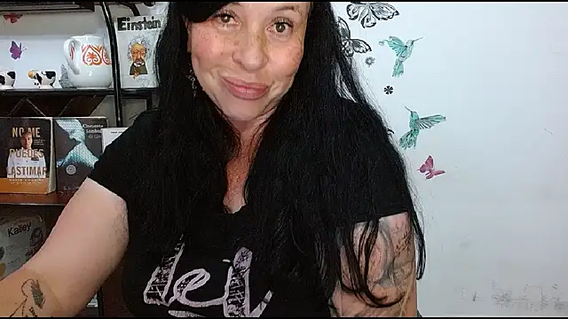 LauraMallioni webcam