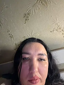Naughtbaby_2025 webcam