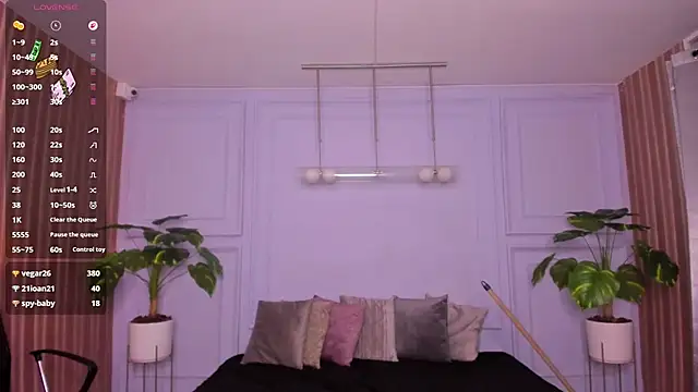Ceyn - Trans webcam sex chat
