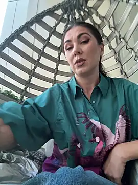 DahliaVonLure webcam