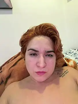 violet-grey webcam
