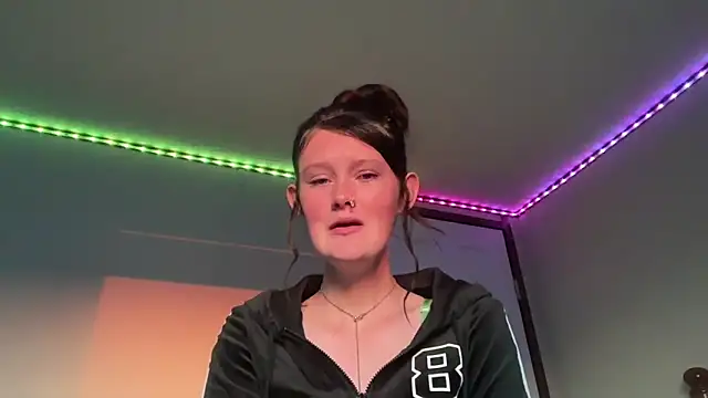 itsKaylaa webcam