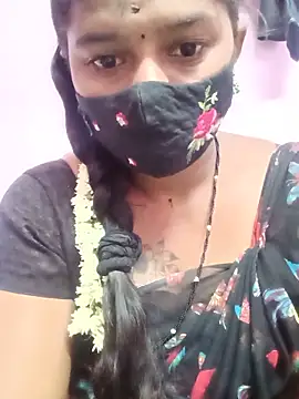 CuteDevilAnu live cam on StripChat