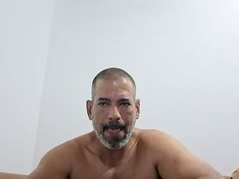 jackbigcock11 webcam