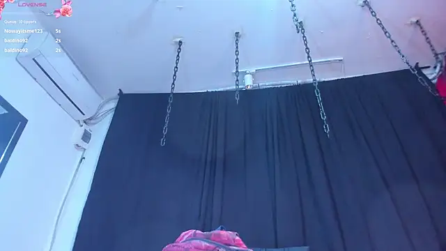 AnithaaYork webcam