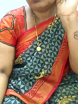 MaaliiiPonuTamil webcam