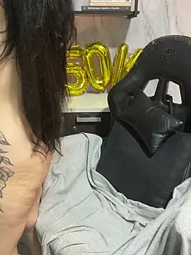 yumi-hot webcam
