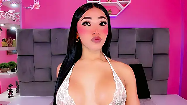 AshleyYasmin webcam