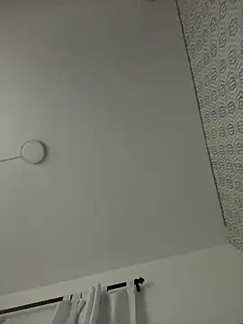 Mia_rivers__ webcam