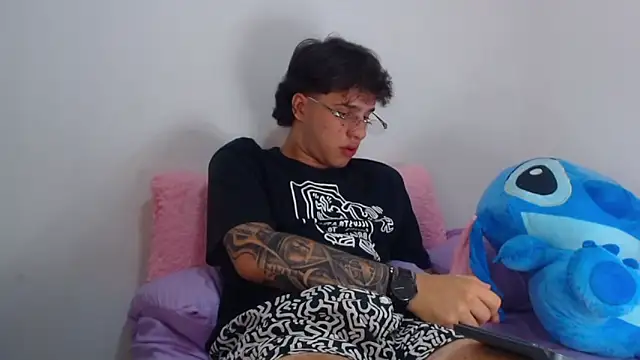 EXCLUSIVE8 webcam