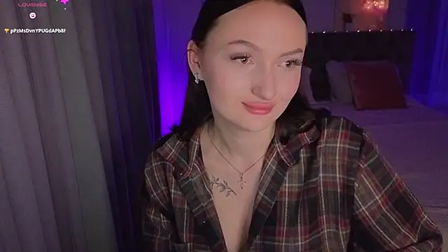 MizLouLou webcam