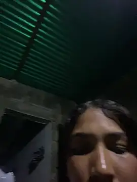 nina20xxxx webcam