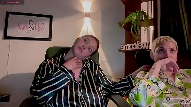 MarcellaGriffin webcam