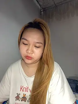 Almira6868 webcam