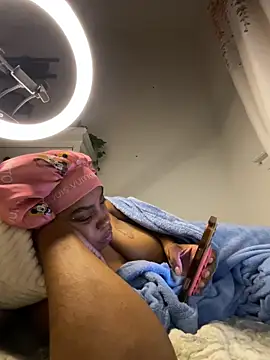 therealoshunqueen (F young) - Keep dropping for me to keep going