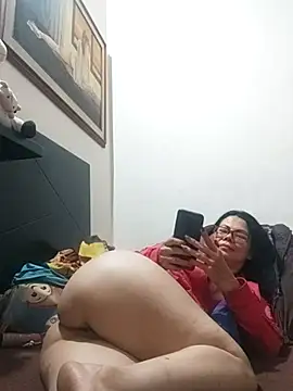 AfroditaX23 webcam