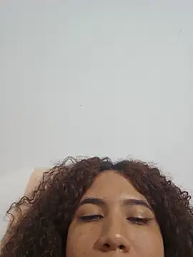 lilith_isabella25 webcam