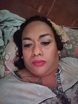 EmmaKantutera webcam