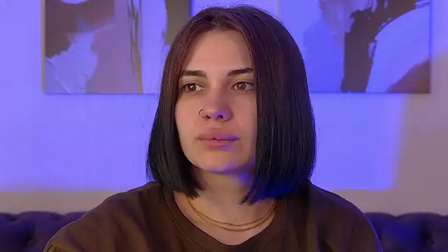 AdrianaToress webcam