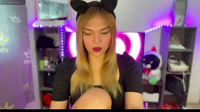 hannaBaby_lisyos11 live cam on StripChat