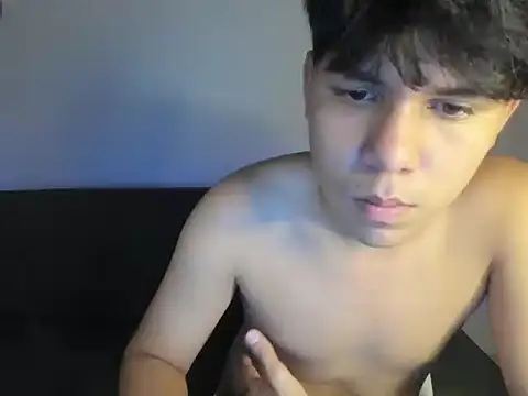 cuitealex live cam on StripChat
