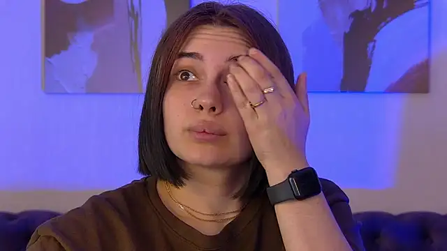 AdrianaToress webcam