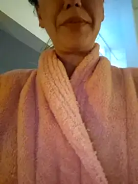 CelynaRoss webcam
