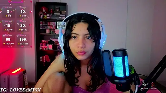 Lovelyamyy webcam