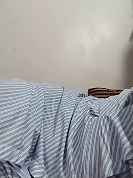 Linda-yiyi webcam